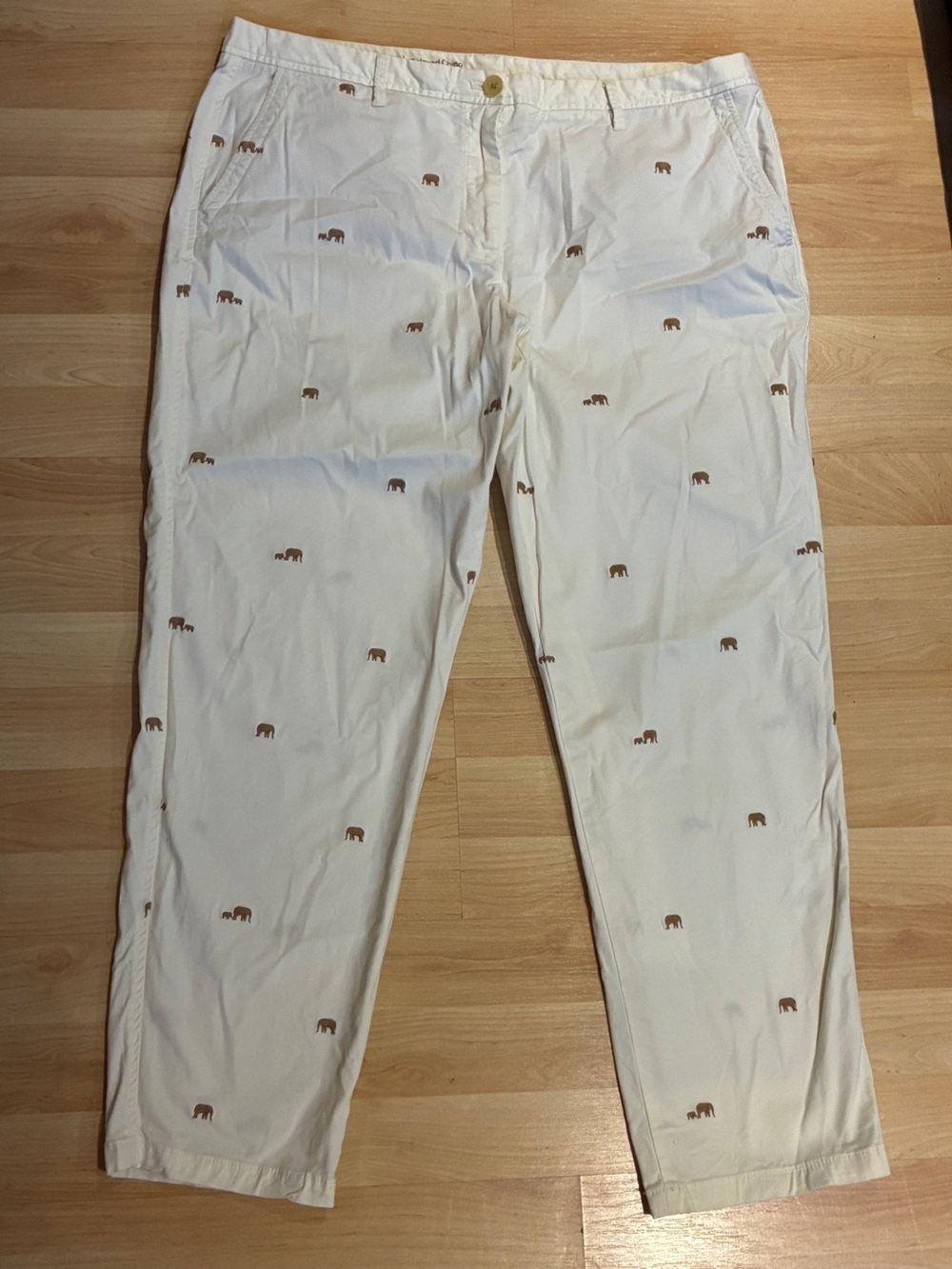 Talbots Relaxed Chino Pants Women’s Size 16 Elephant Embroidered Khaki